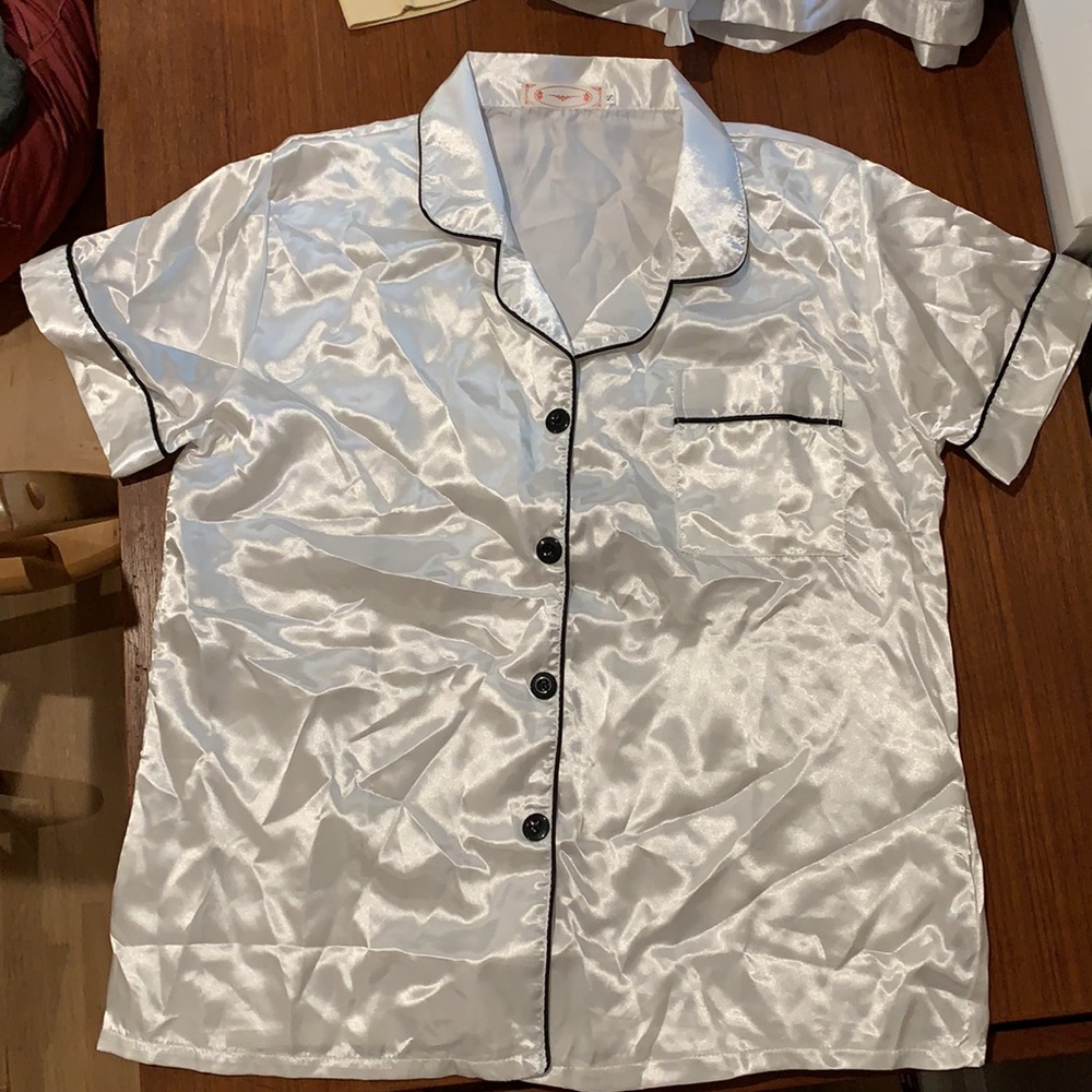 White Satin Silk-Like Pajama Set - Picture 3 of 3